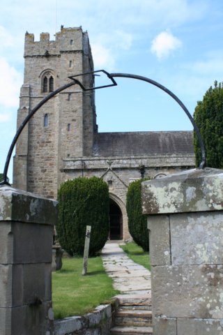 spennithornechurch.jpg